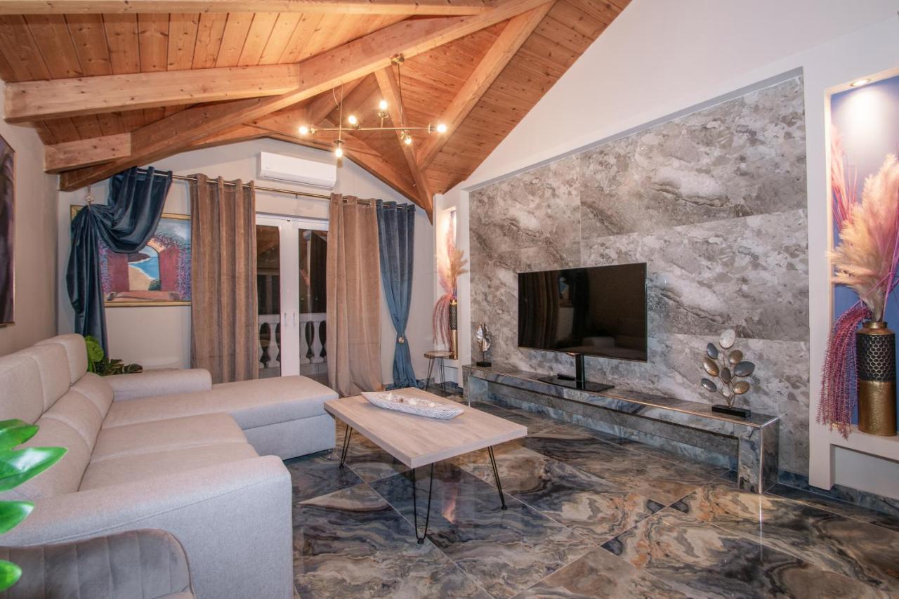 Casa Di Voz Shared Villa Studios By "Elite" Gaitani Екстер'єр фото